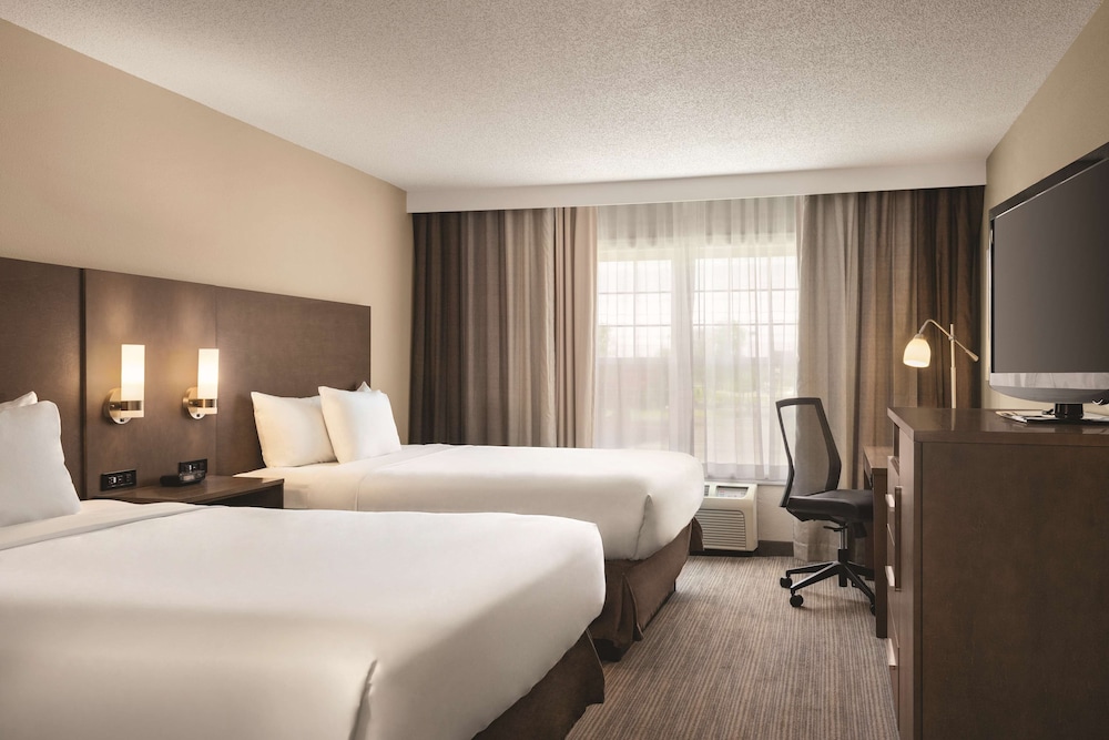 Country Inn & Suites by Radisson, Buffalo, MN 15/37