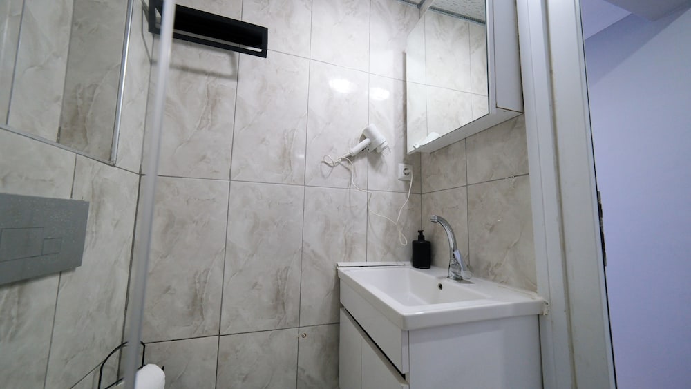 Bona Sera Hotel 39/50