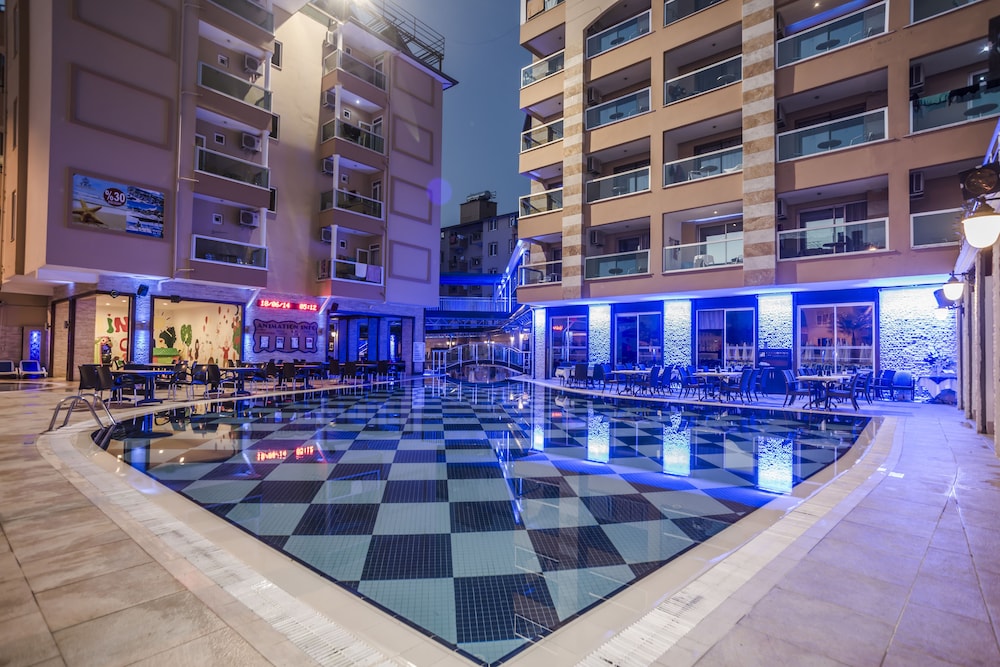 Tac Premier Hotel Spa 7/74