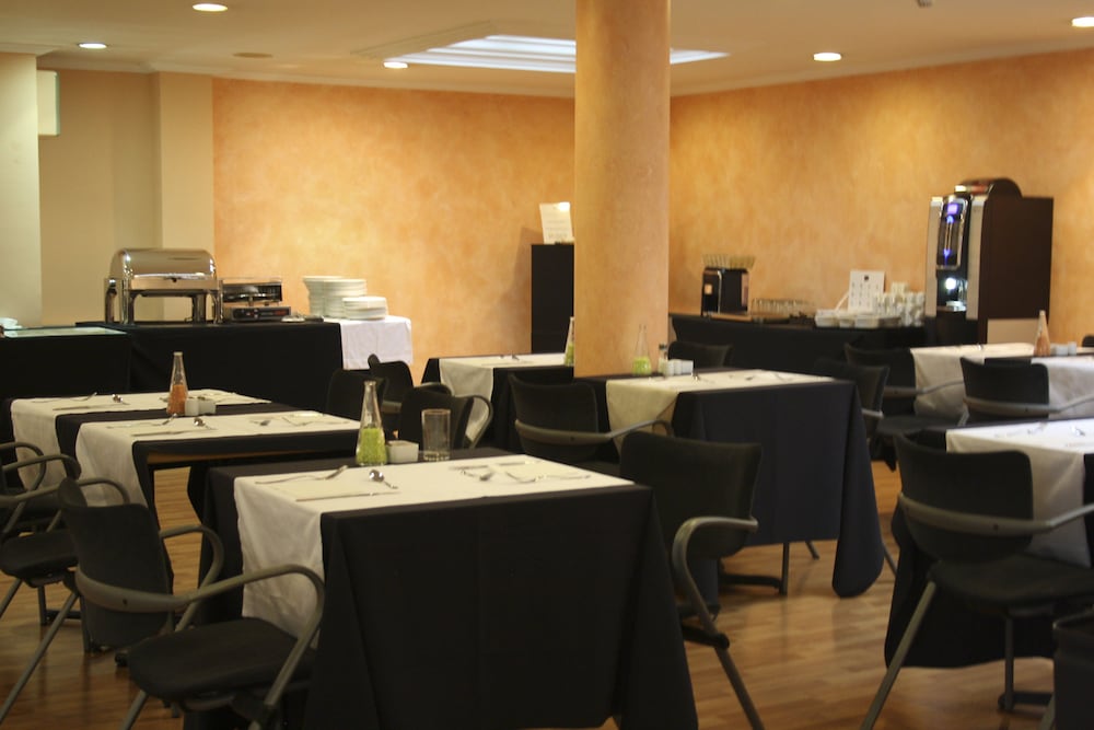Hotel Abbot Barcelona 26/30