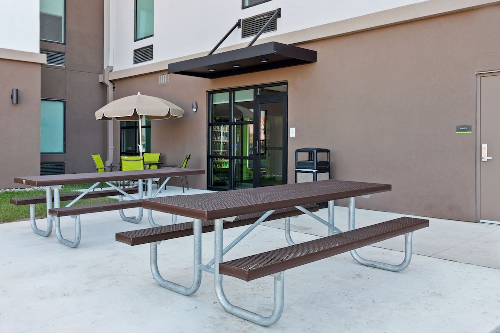 Extended Stay America Premier Suites Port Charlotte I-75 38/41