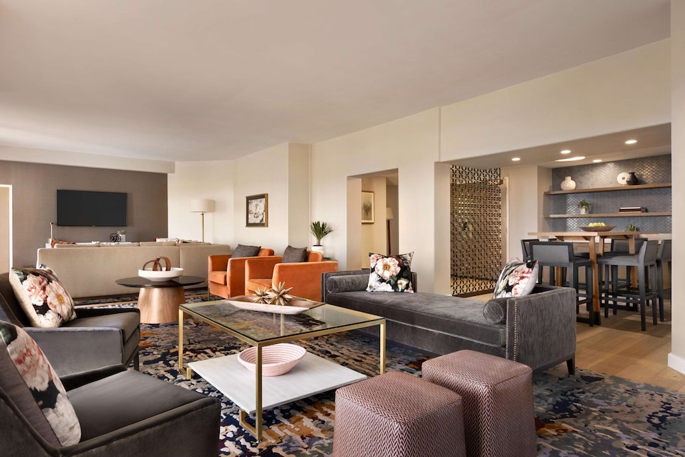 Fairmont Scottsdale Princess 54/85
