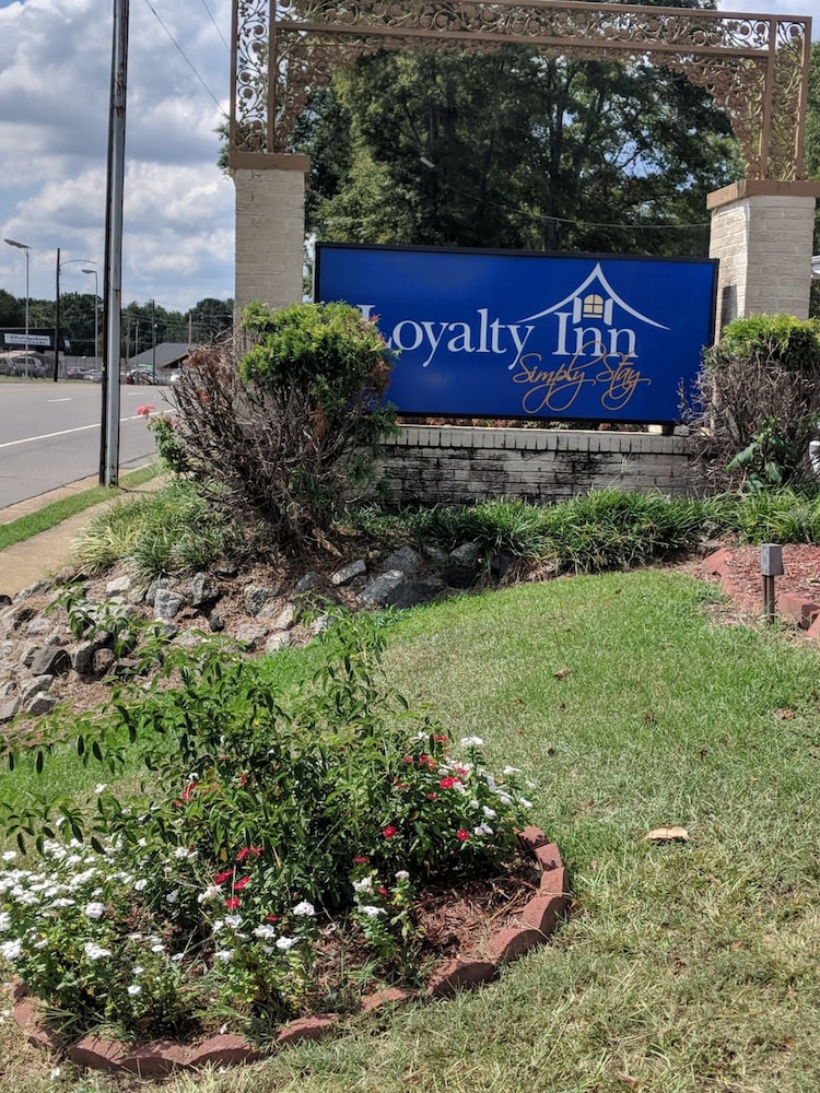 Loyalty Inn Rockingham 28/32