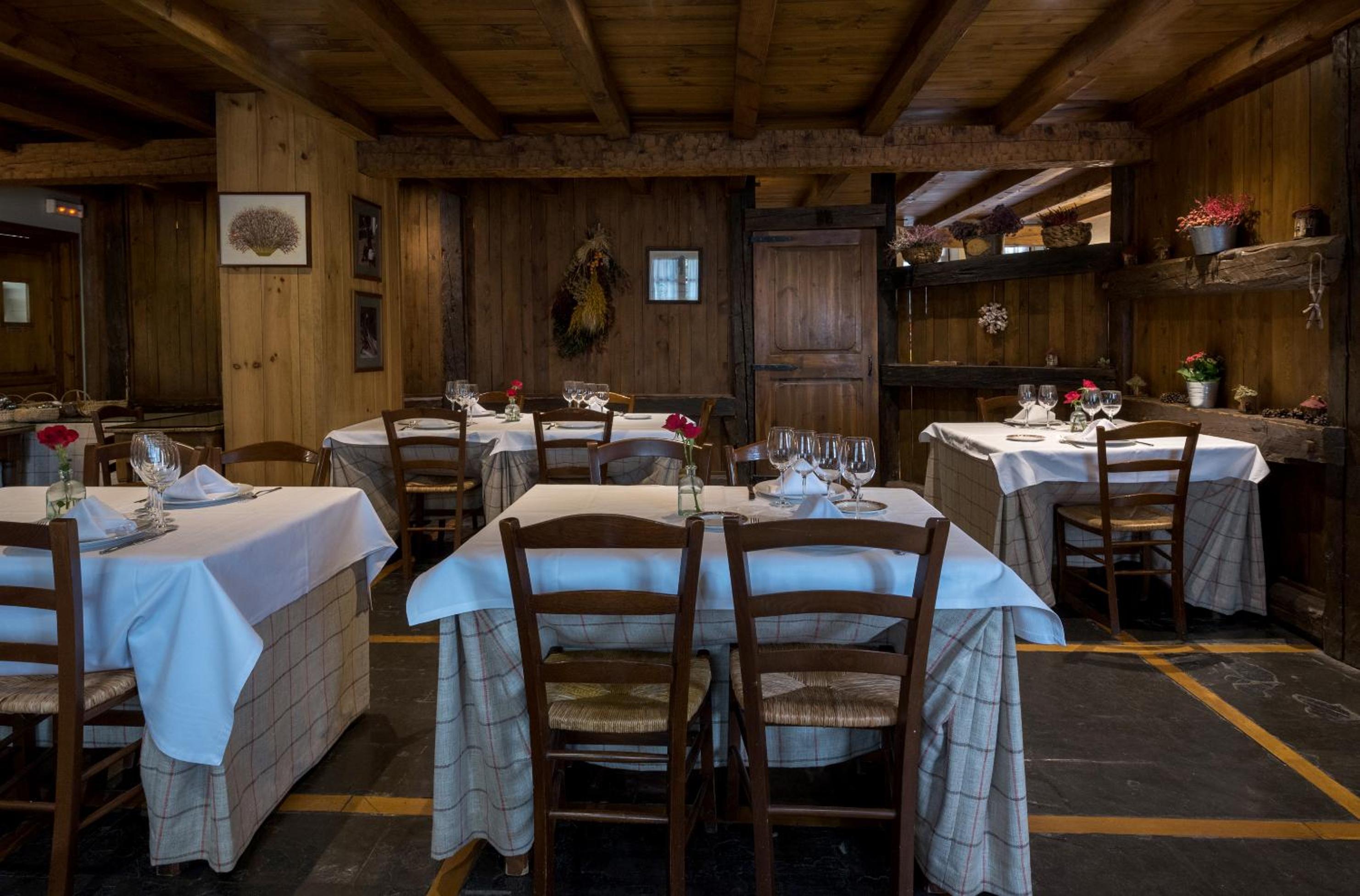 HOTEL VAL DE RUDA 55/76