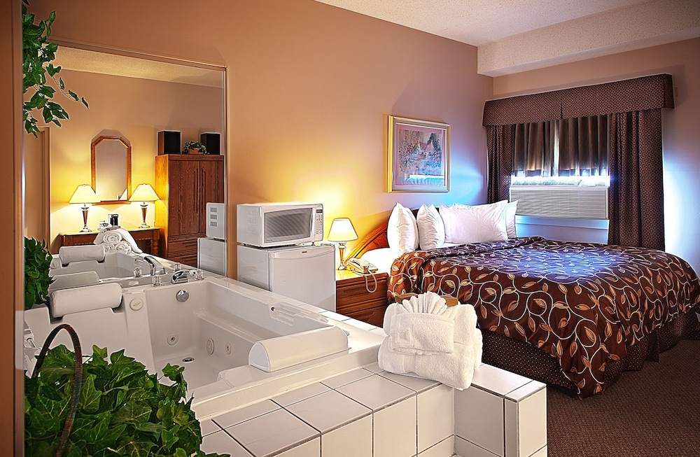 Days Inn & Conference Centre by Wyndham Camrose Norsemen 10/61