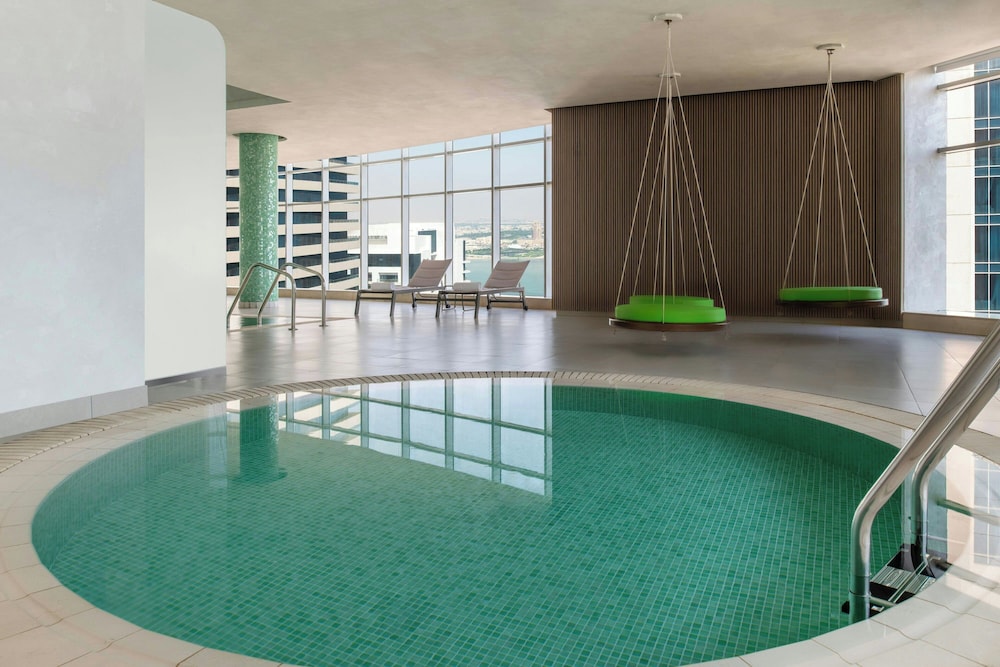 Element West Bay Doha 20/50