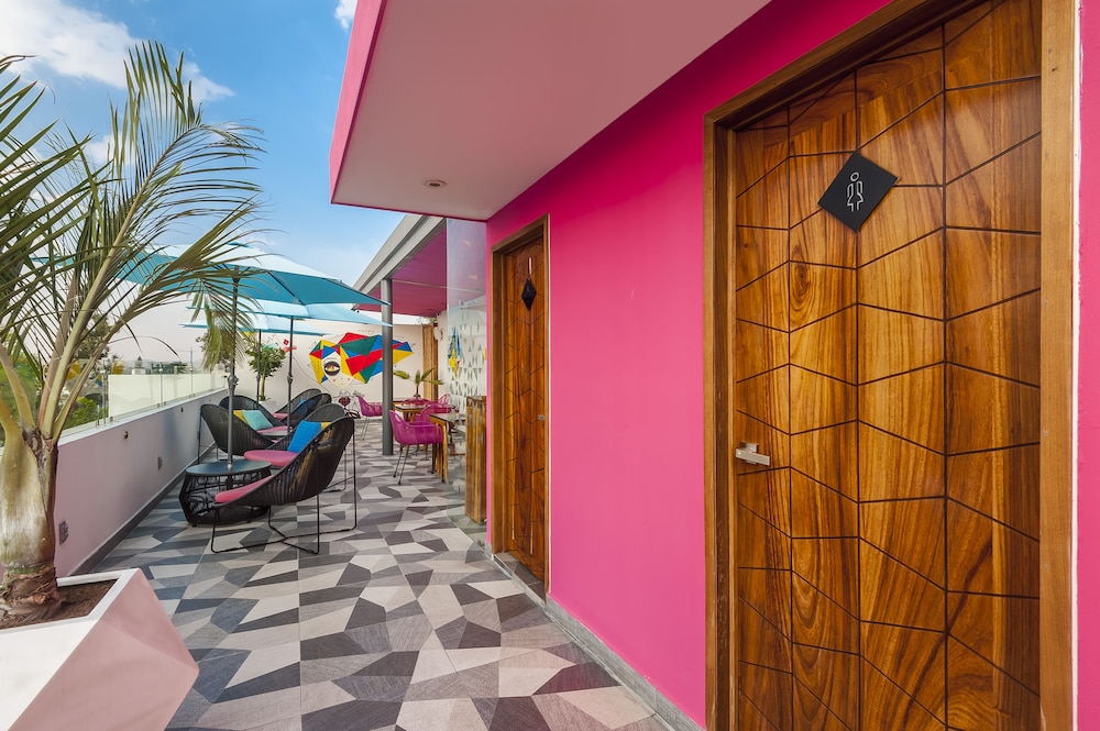 First Class Hotel Providencia By Fch Adults Only 3/50