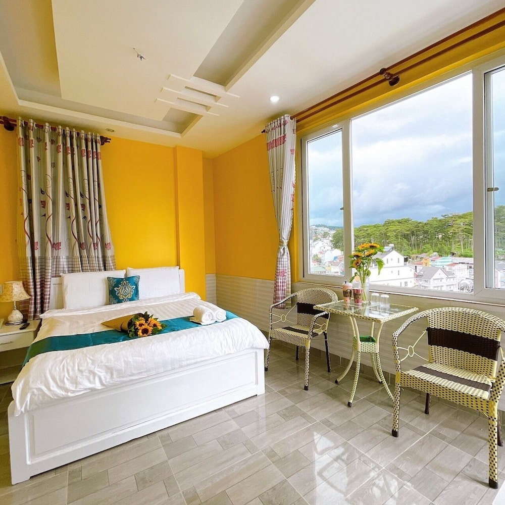 Hai Long Vuong Hotel 8/80