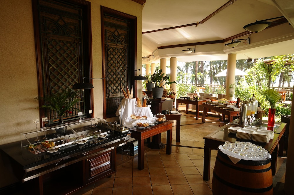 Aanari Hotel and Spa 53/82