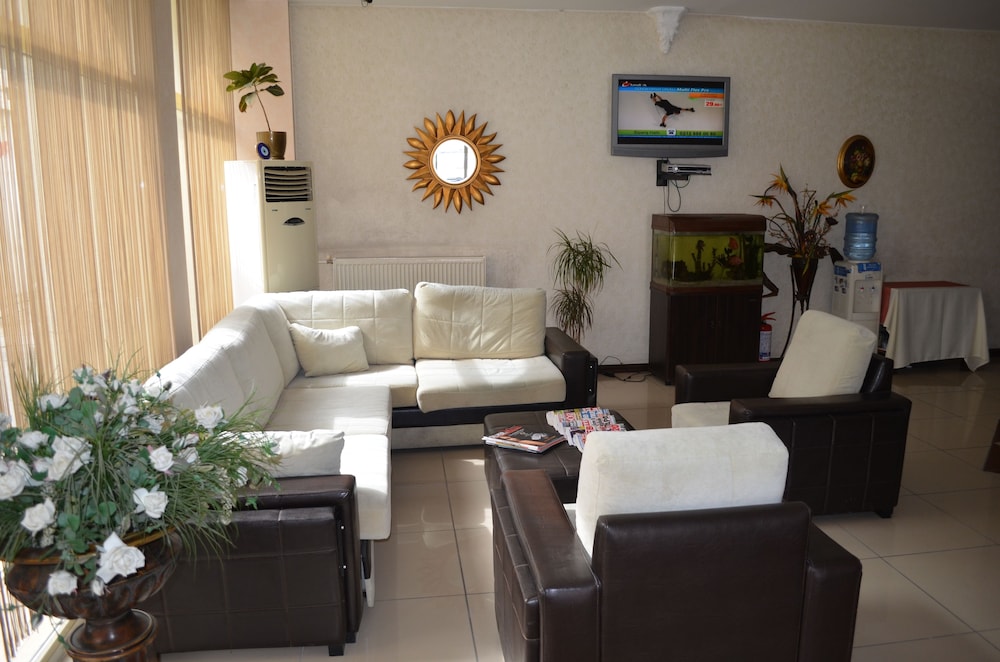 Ayvalik Palas Hotel 25/45
