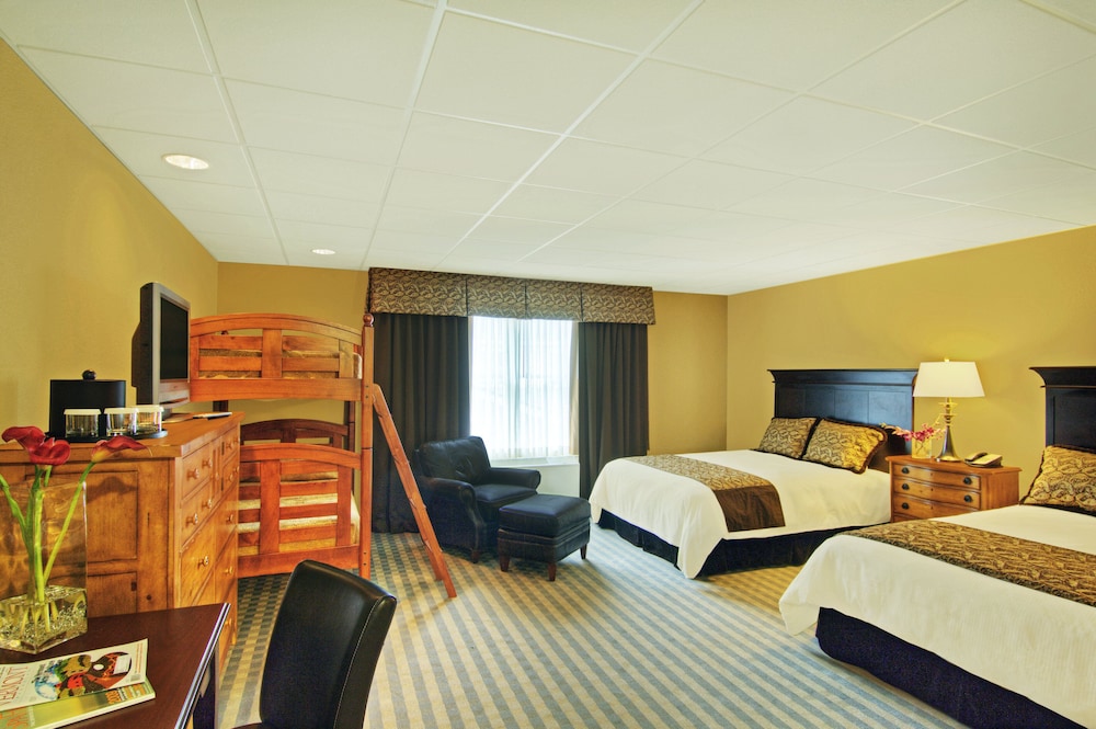 Pointe at Castle Hill Resort 8/30