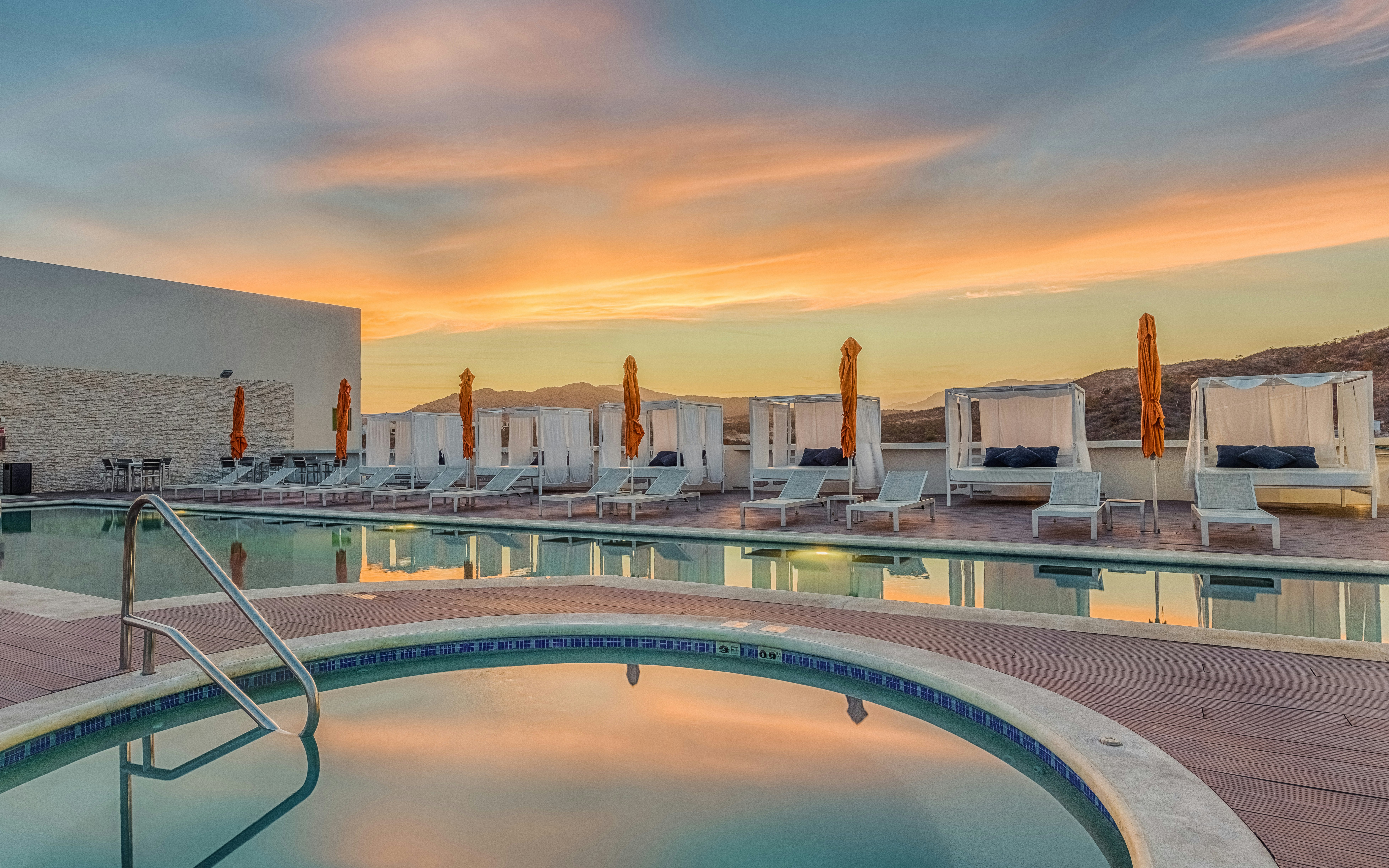 Hampton Inn and Suites by Hilton Los Cabos 52/55