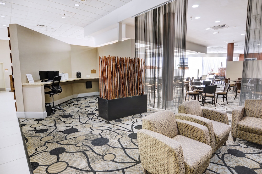 Holiday Inn St Petersburg N Clearwater 44/68