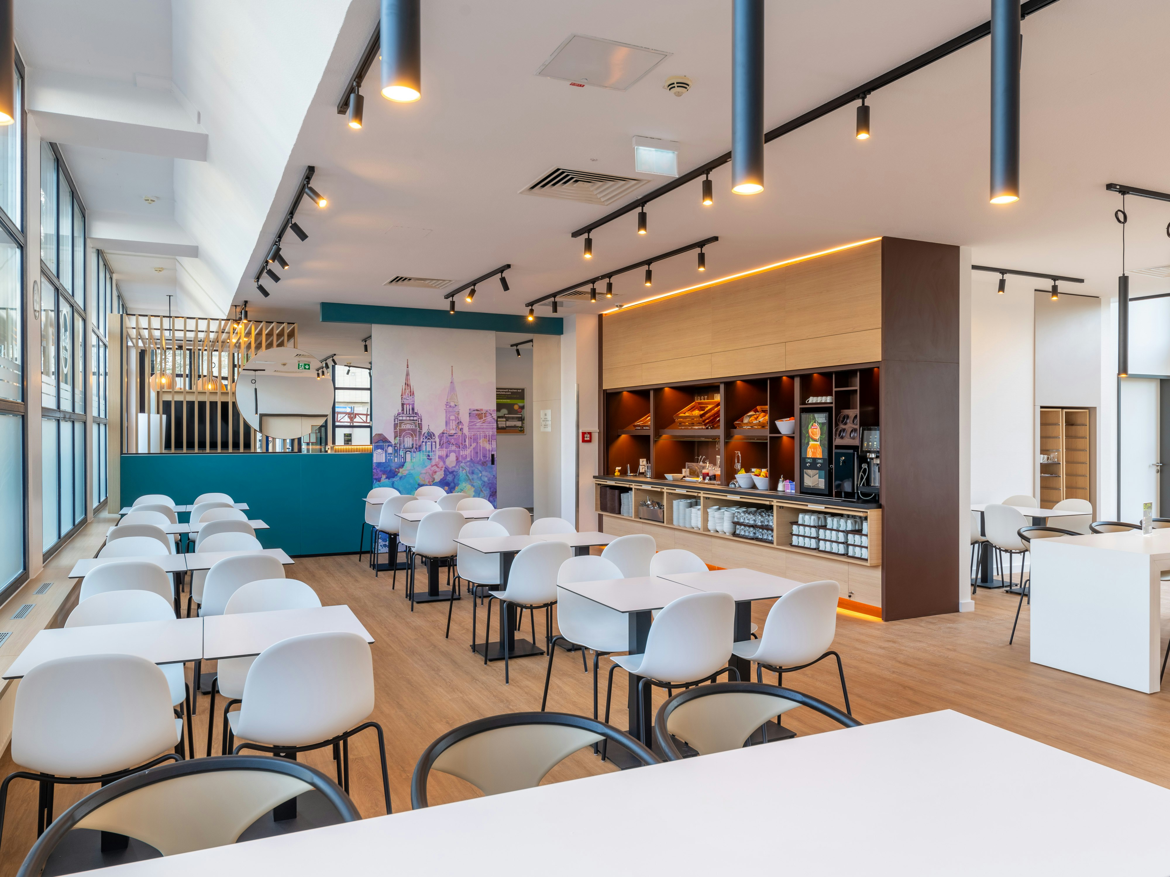 B&B HOTEL Aachen City-Ost 31/36