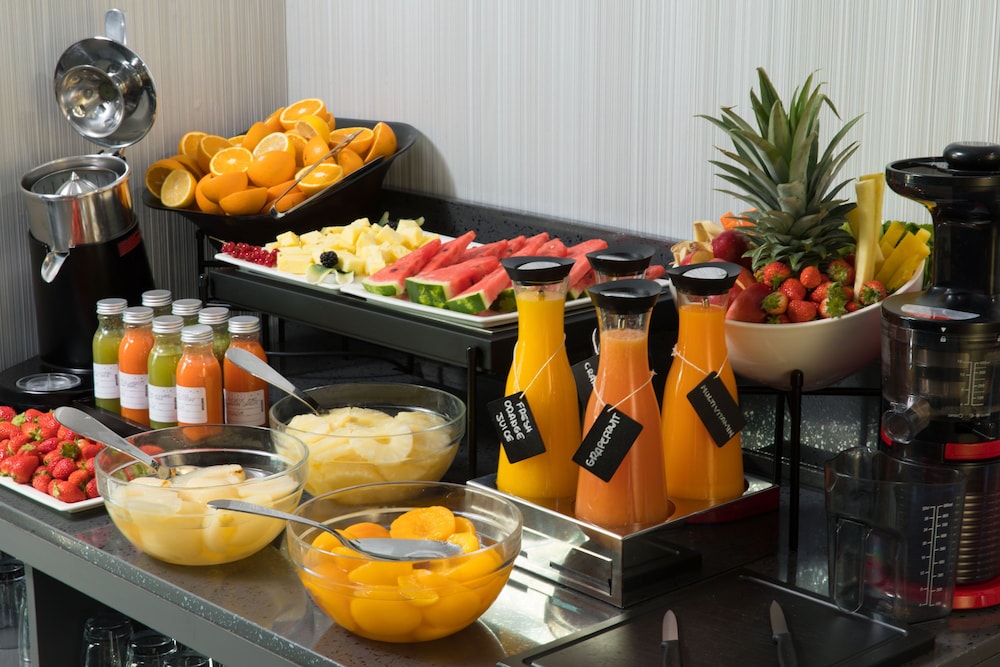 iQ Hotel Milano 19/50