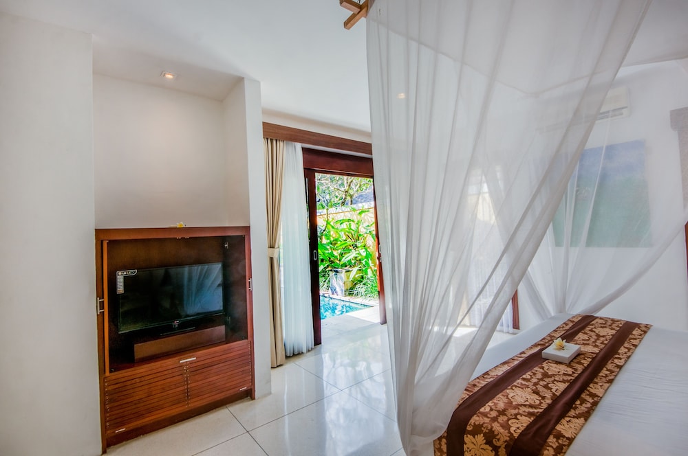Nomad Hub Canggu Bali 10/22