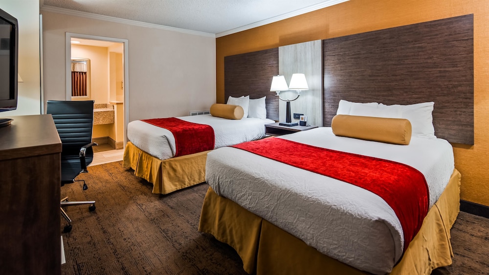Best Western Galleria Inn & Suites 10/30