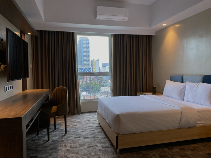 Deluxe, Queen Bed