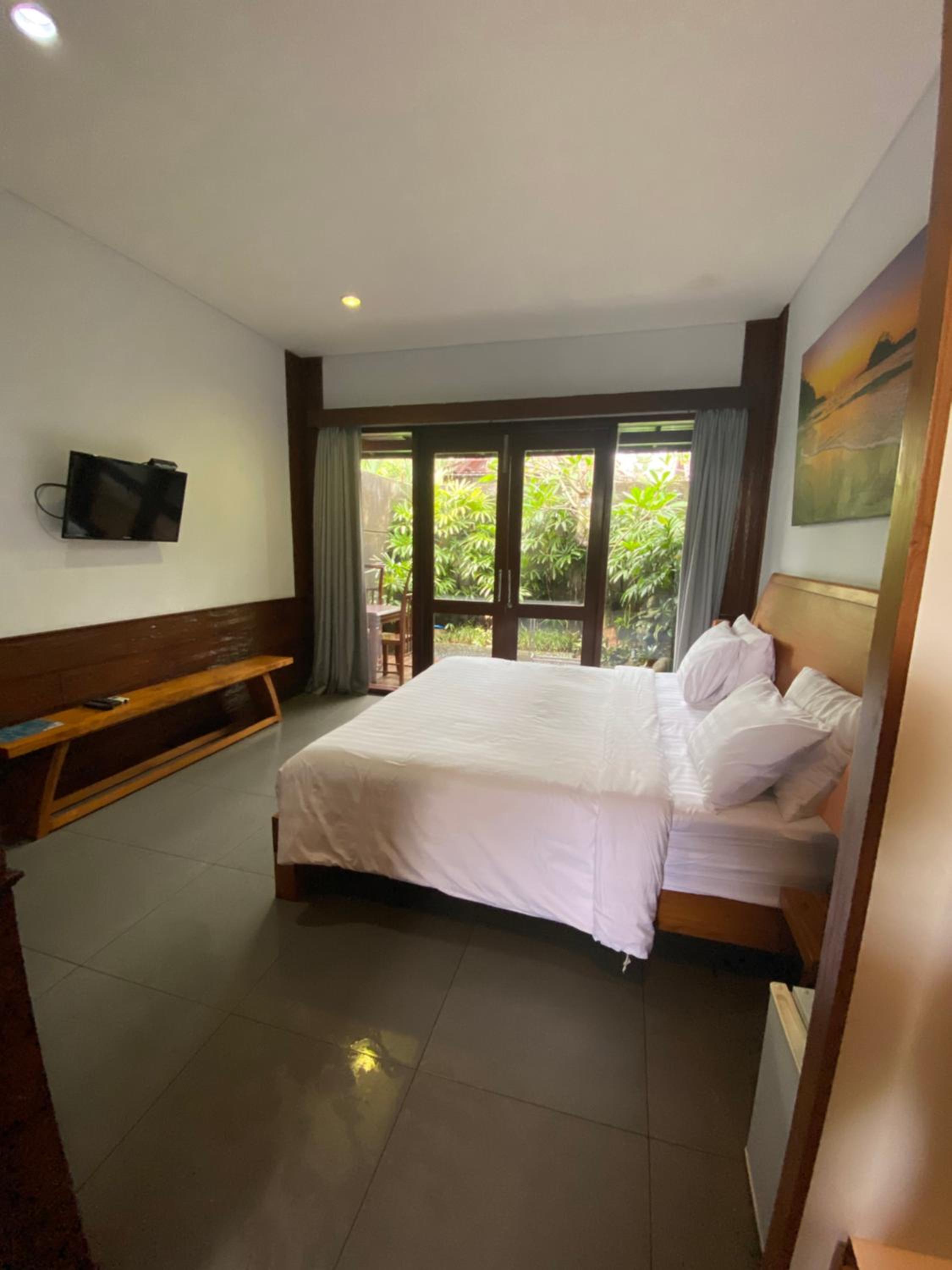 Reddoorz Nelayan Canggu 8/24