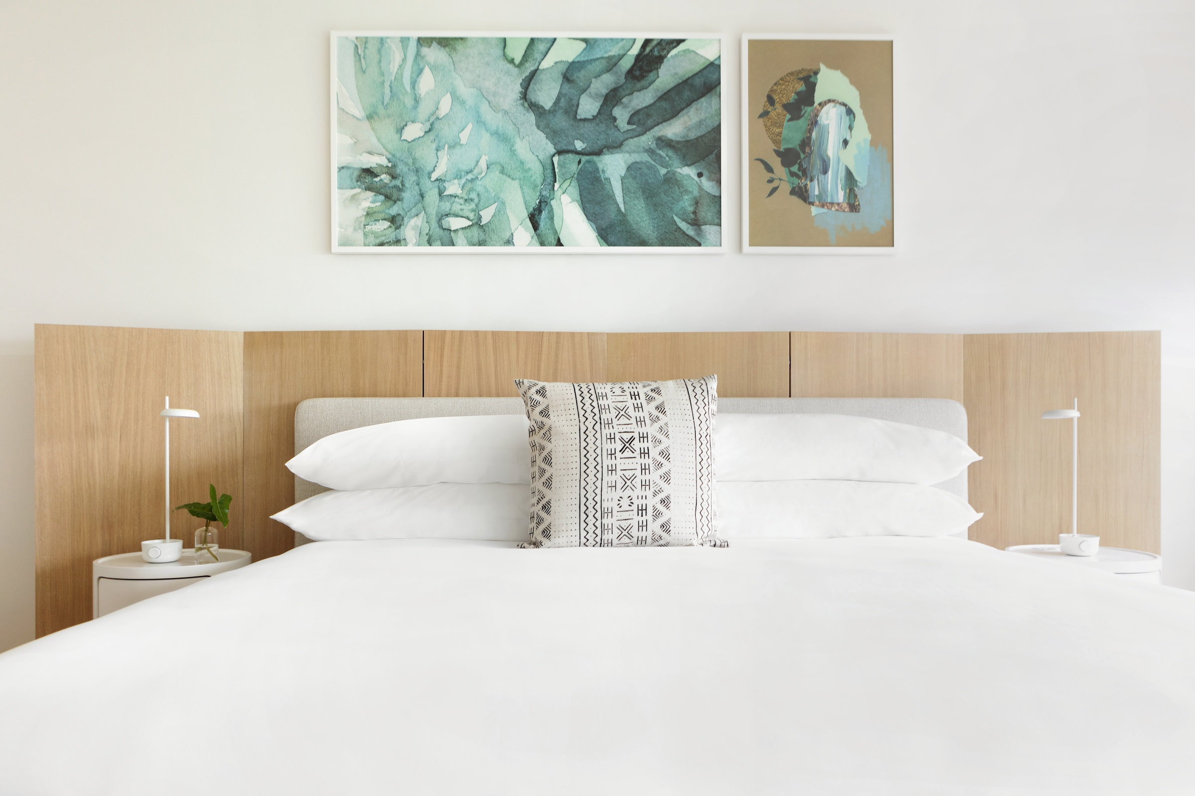 Essential, King Bed, Accessible
