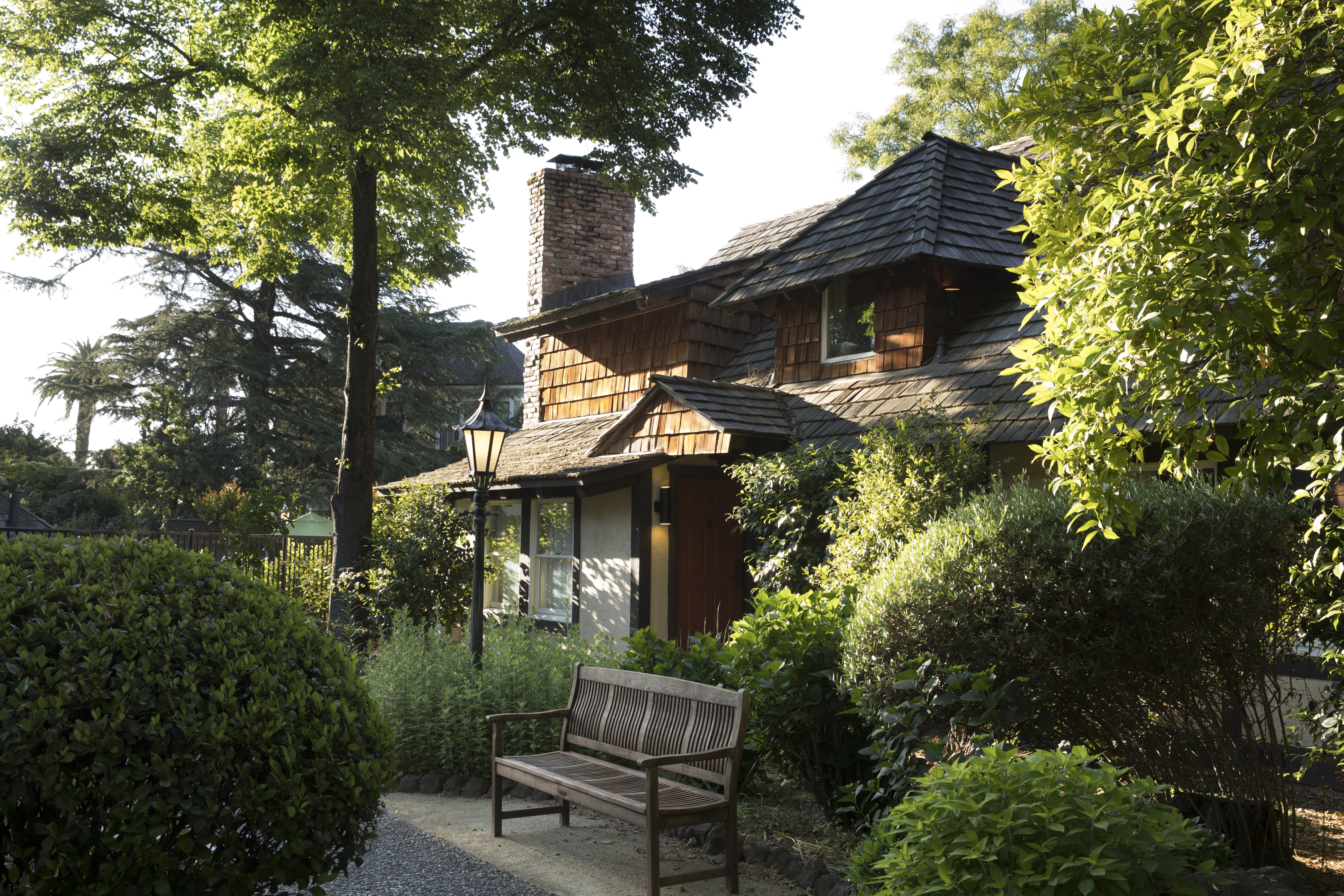 Harvest Inn 18/20