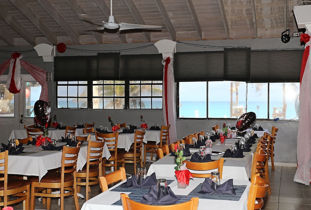 Exuma Palms 32/50