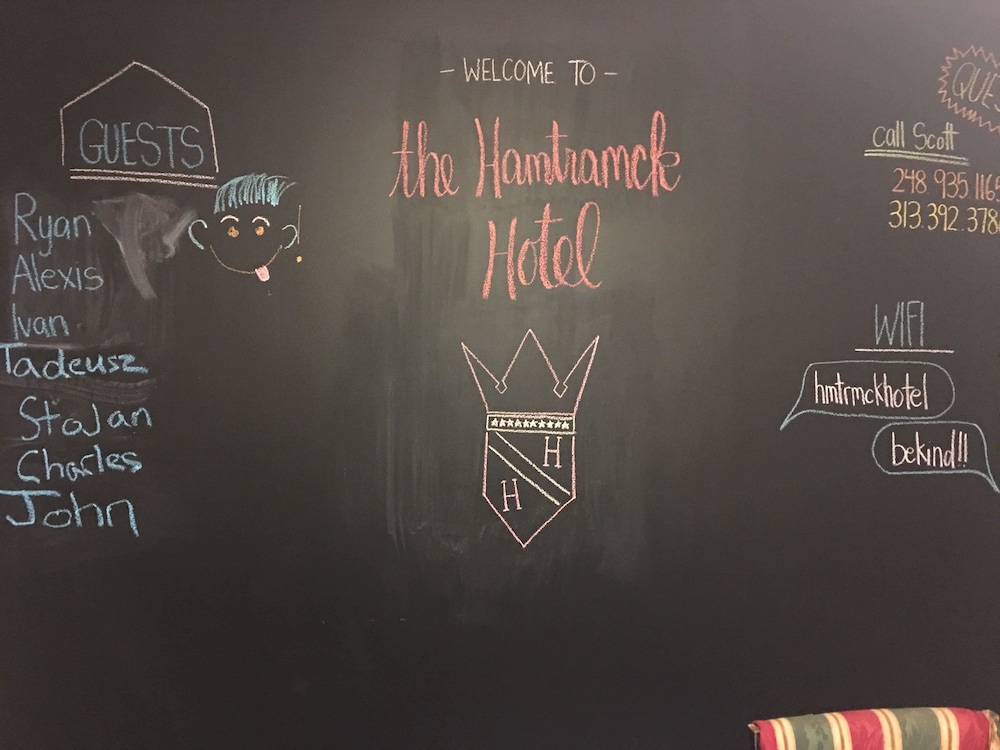 Hamtramck Hostel 30/33