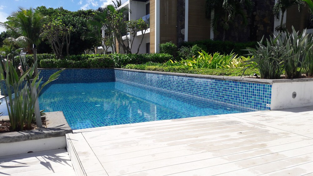Villasun Seafront Apartment at Cap Ouest 23/29