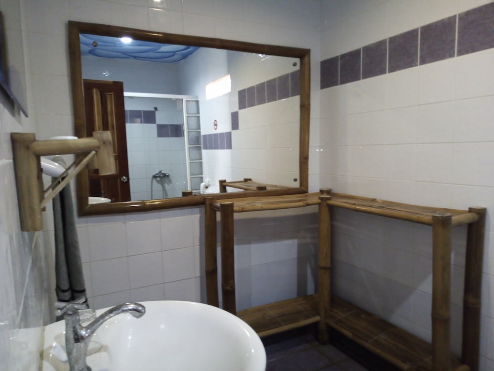 Ocean Bay Beach Resort 49/50