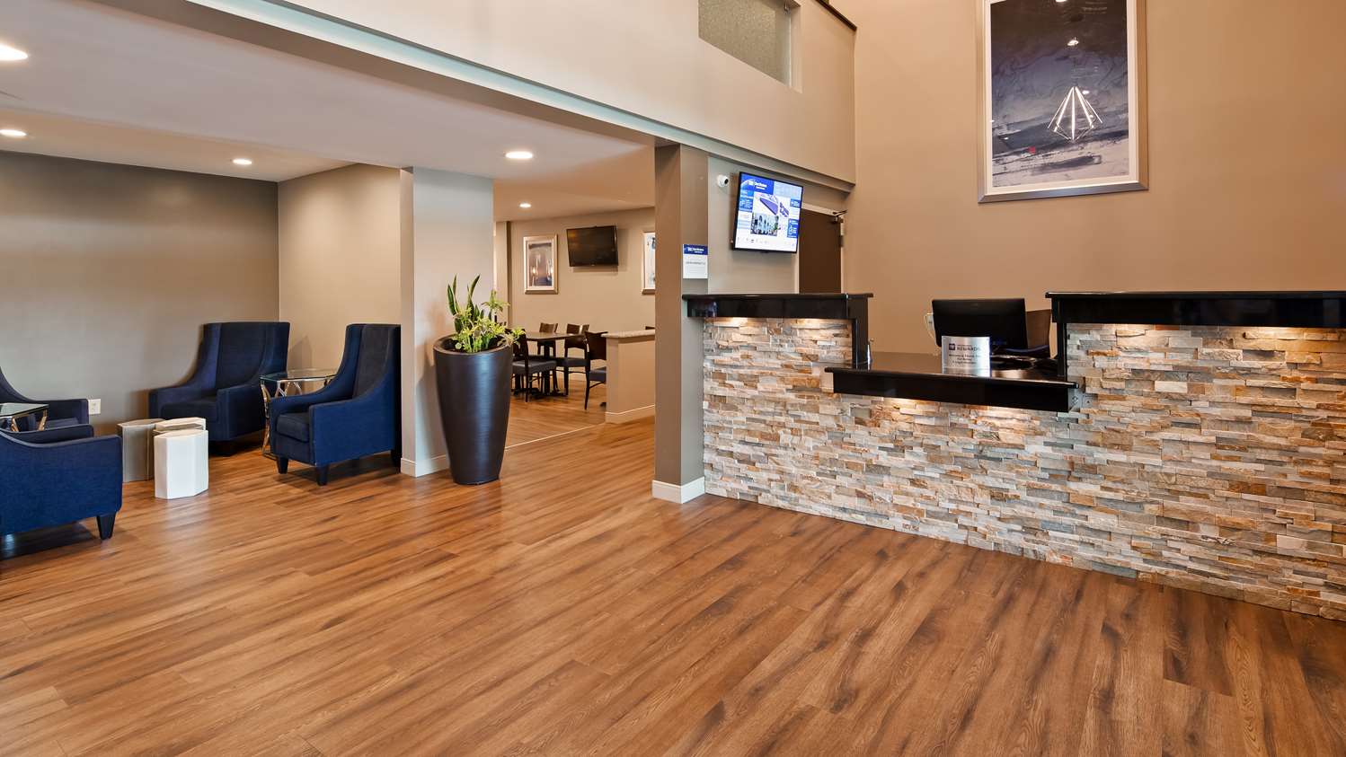 Best Western La Plata Inn 2/8