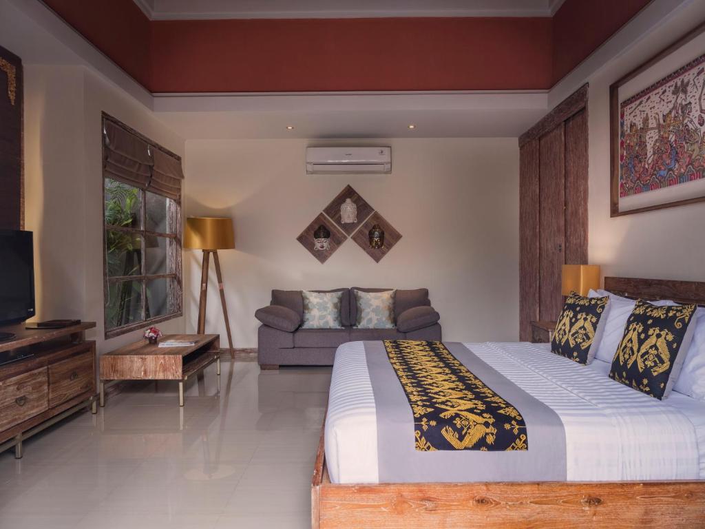 2 BEDROOMS, VILLA, PRIVATE POOL