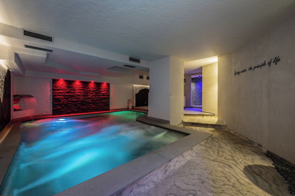 SPORTHOTEL ROMANTIC PLAZA 25/48