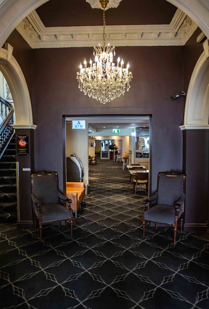 Royal Hotel Randwick 53/70