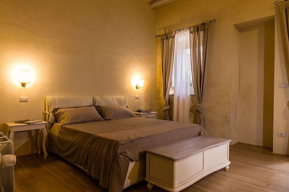 Borgo del Carato 10/47