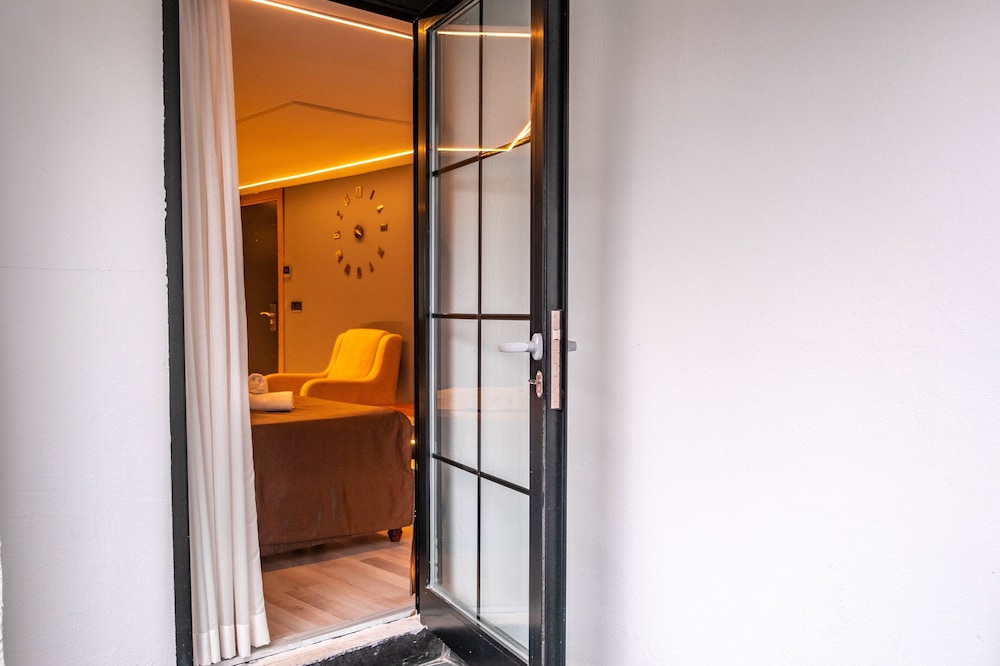 Eva Boutique Hotel 24/50