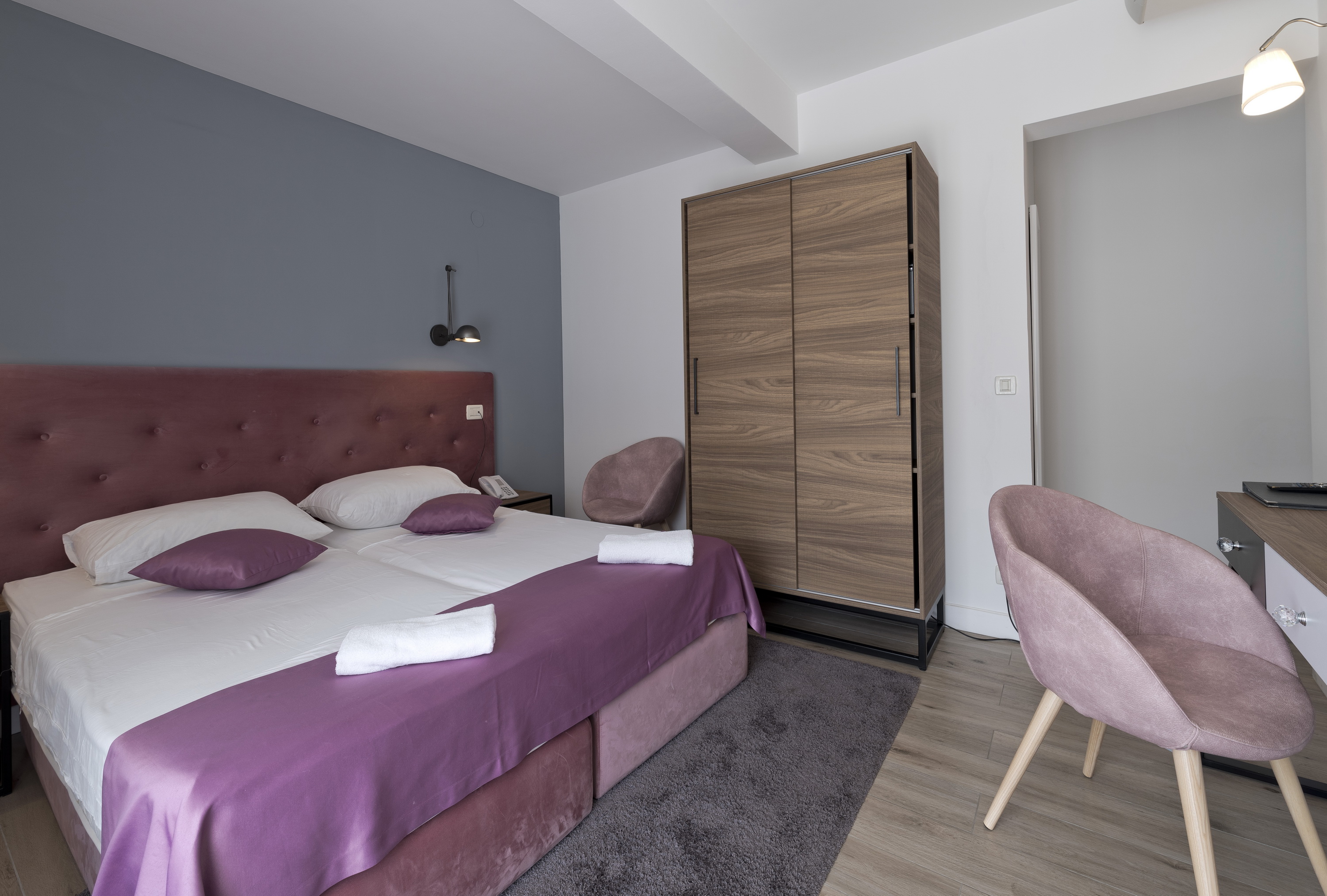 غرفة سوبيريور بسرير مزدوج بإطلالة جزئية على البحر، Perla Hotel Dubrovnik 3/3