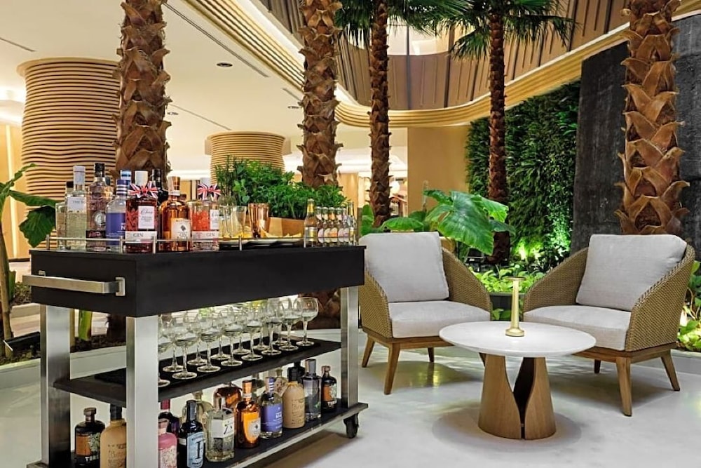 Swissotel Clark Philippines 8/60