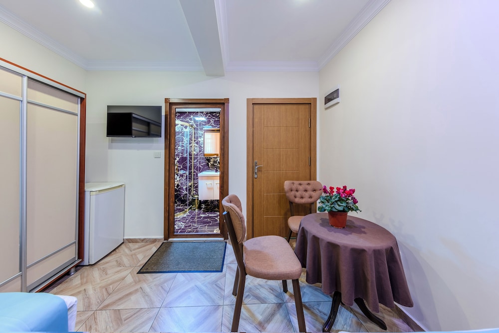 Hotel Silviya 33/50