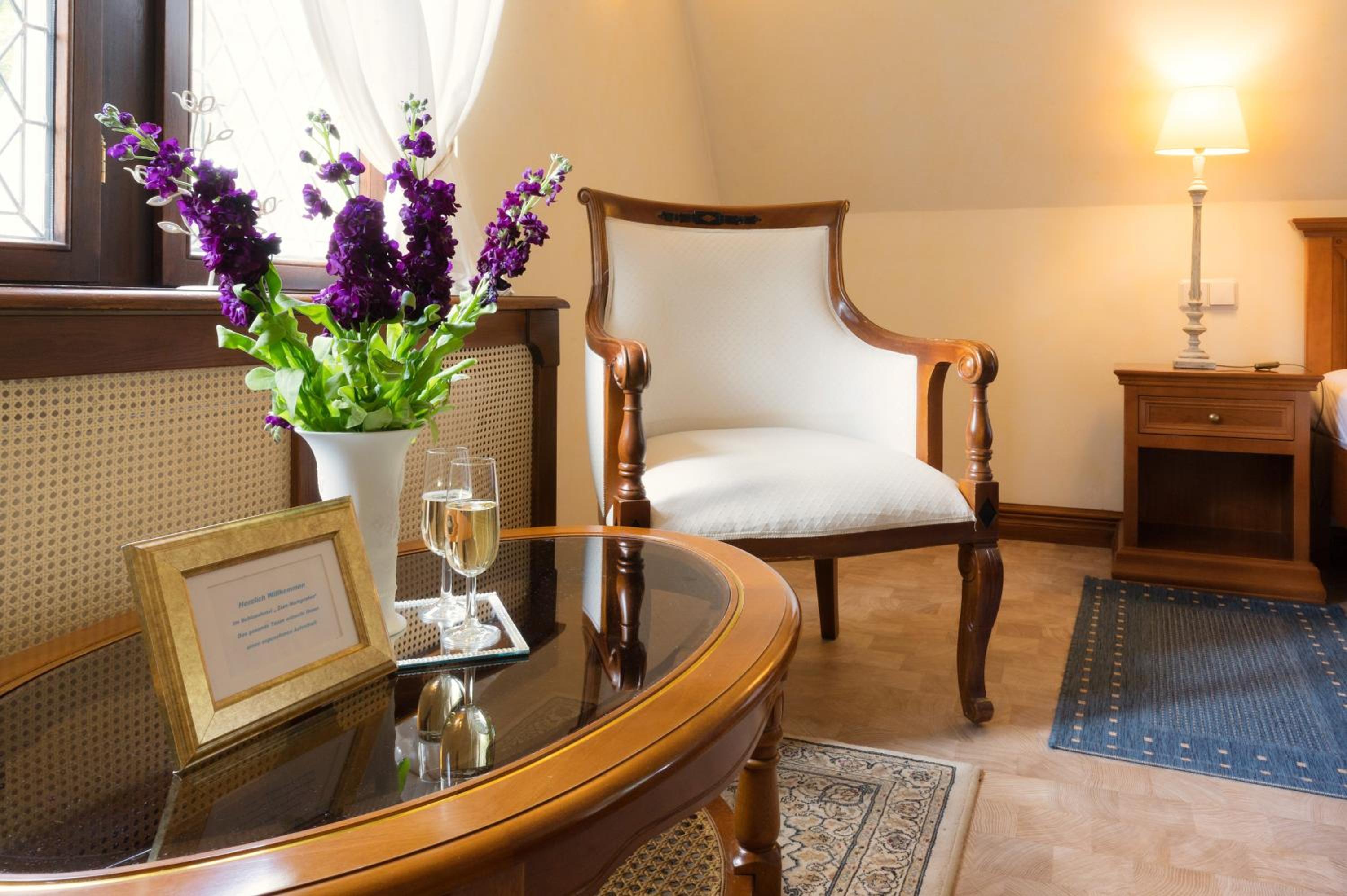 Schlosshotel zum Markgrafen 12/50