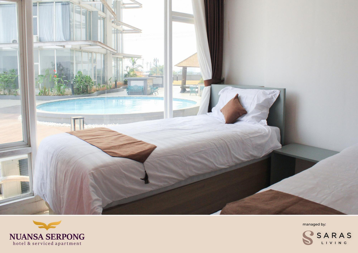 2 Bedrooms, Pool, Direct Pool Access