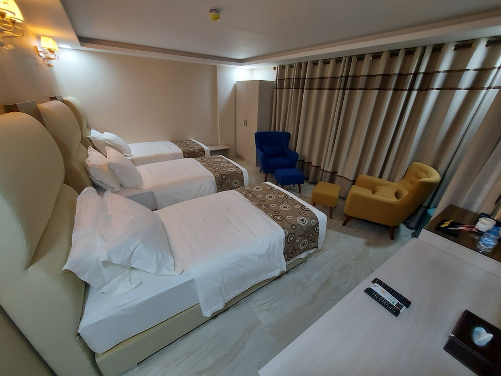 Jordan Seasons Hotel 33/50