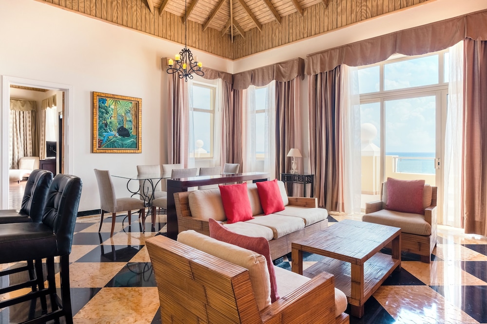 Iberostar Waves Rose Hall Beach All Inclusive 28/50