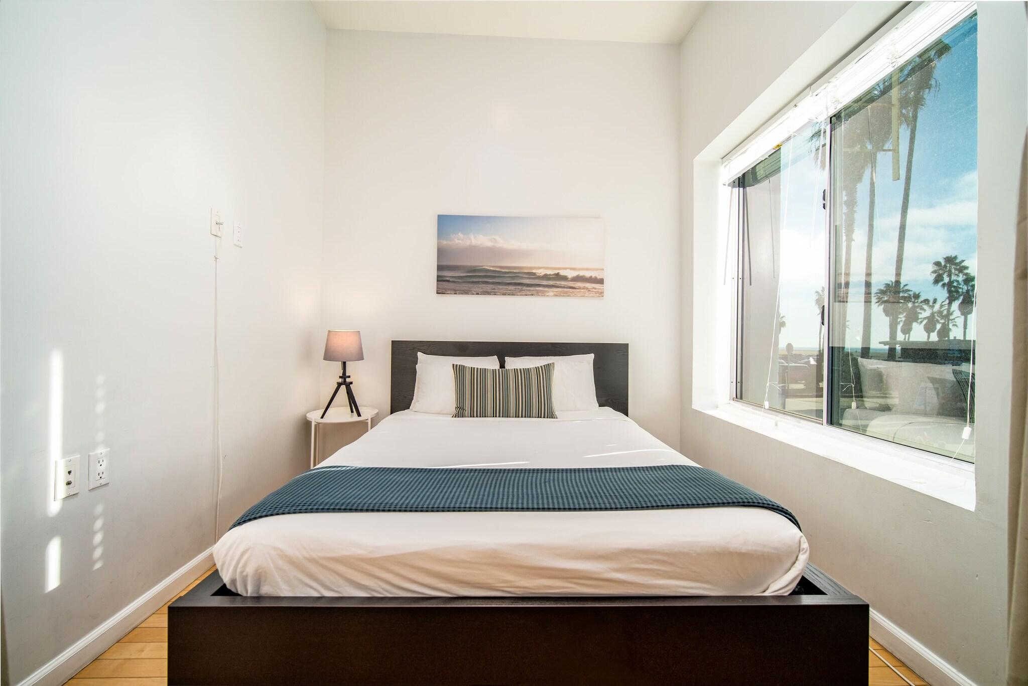 Studio, Ocean Front