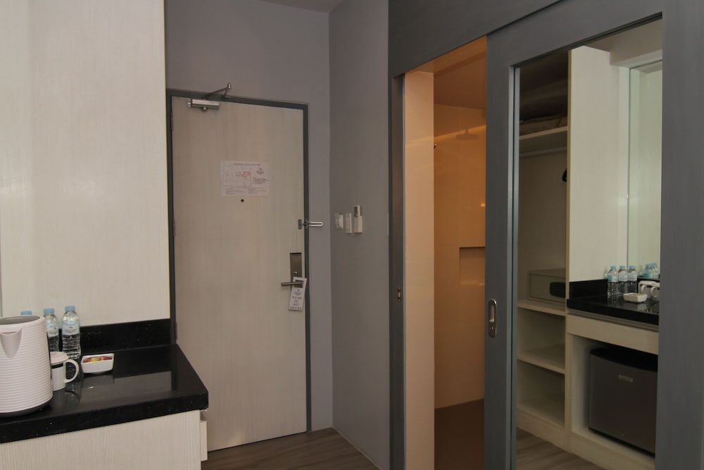 Cebu Hotel Plus 9/55