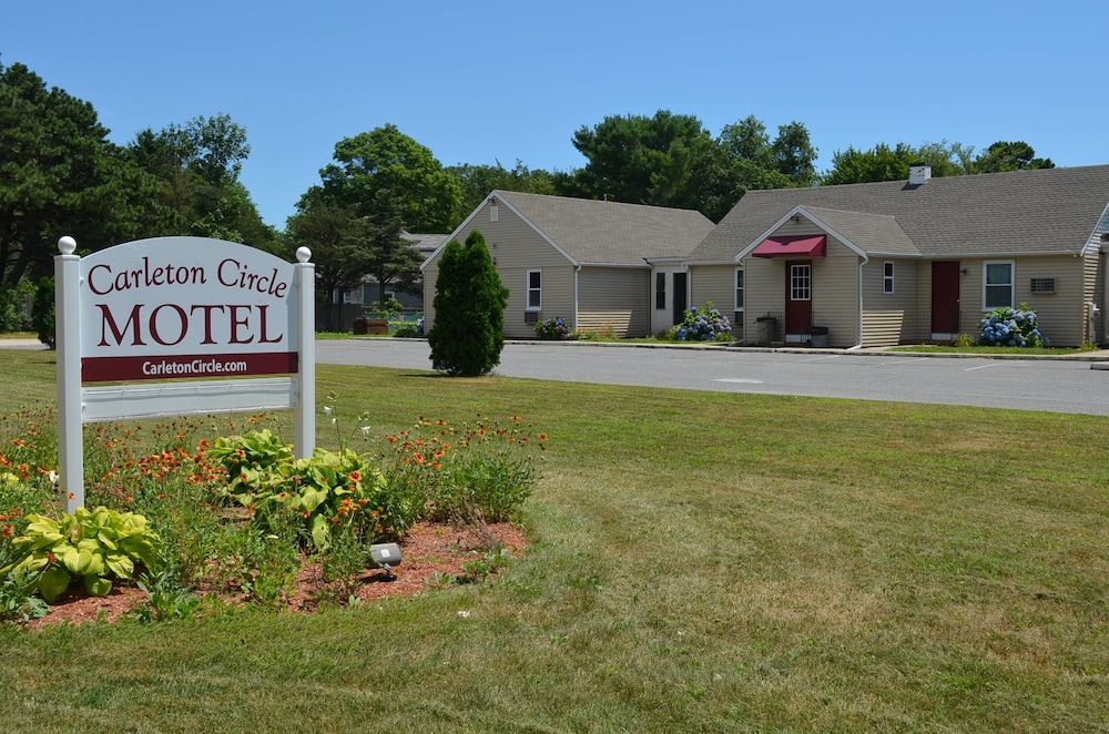 Carleton Circle Motel Falmouth 1/14