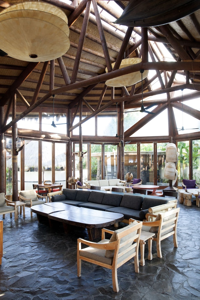 Coconuts Beach Club Resort and Spa 23/60