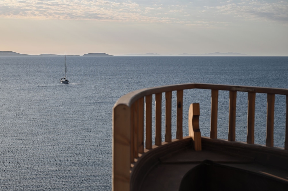 Iliada Suites - Adults Only 47/50