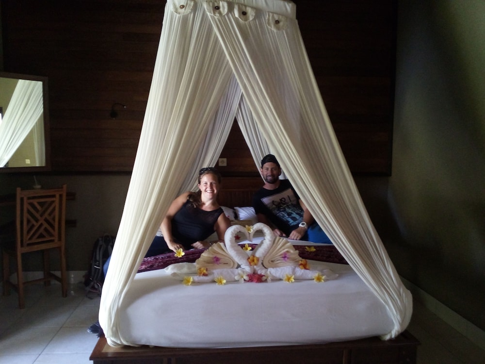 Suka Sari Cottages photo5