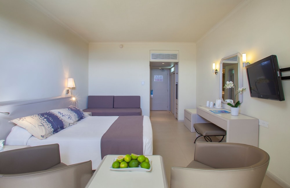 DOUBLE ROOM SEA VIEW