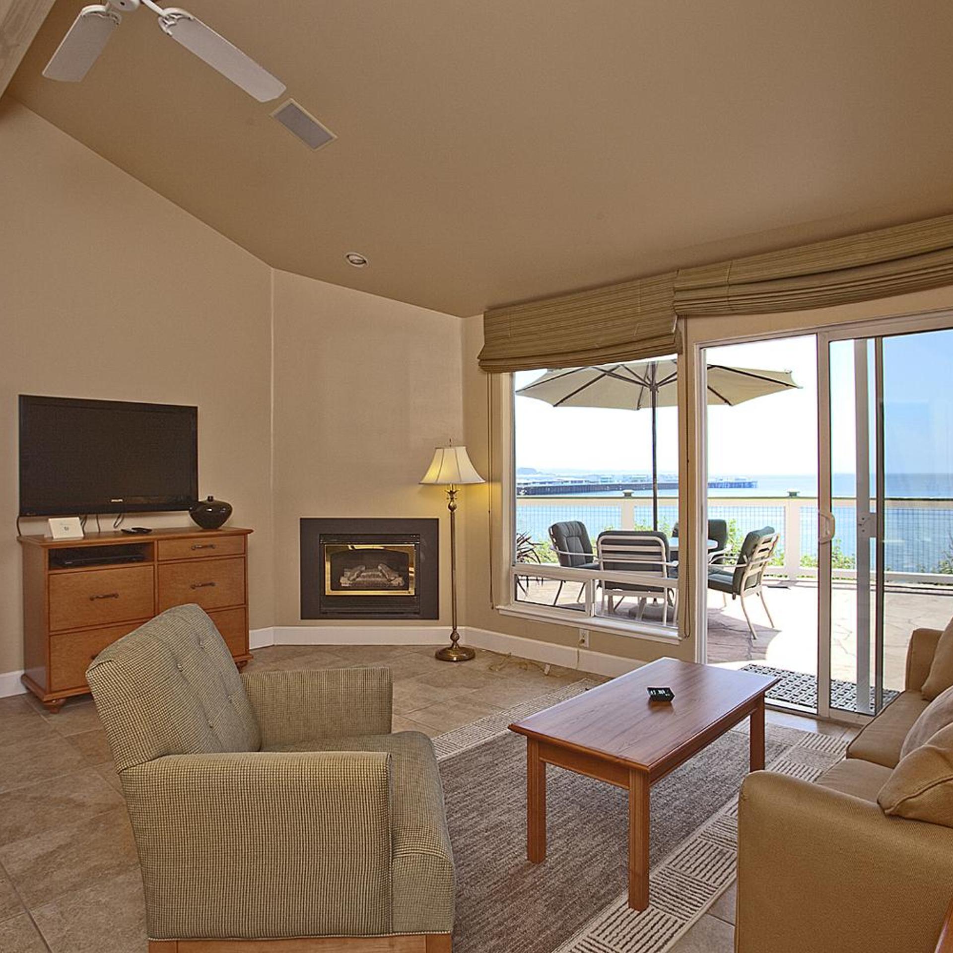 Sea & Sand Inn 19/41